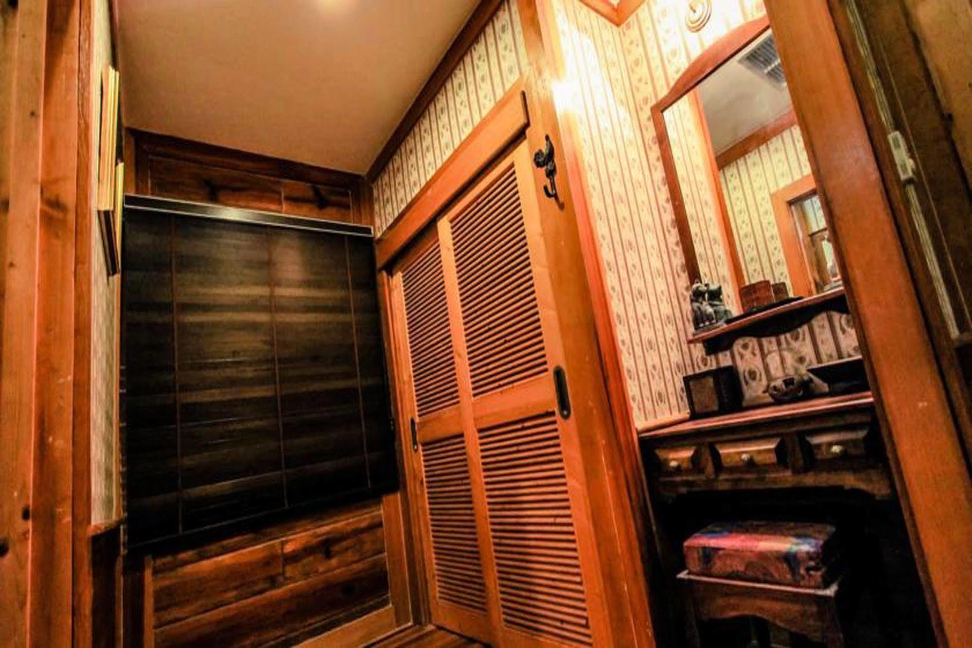 The Log Home Experience Khao Yai Nong Nam Daeng Exterior foto